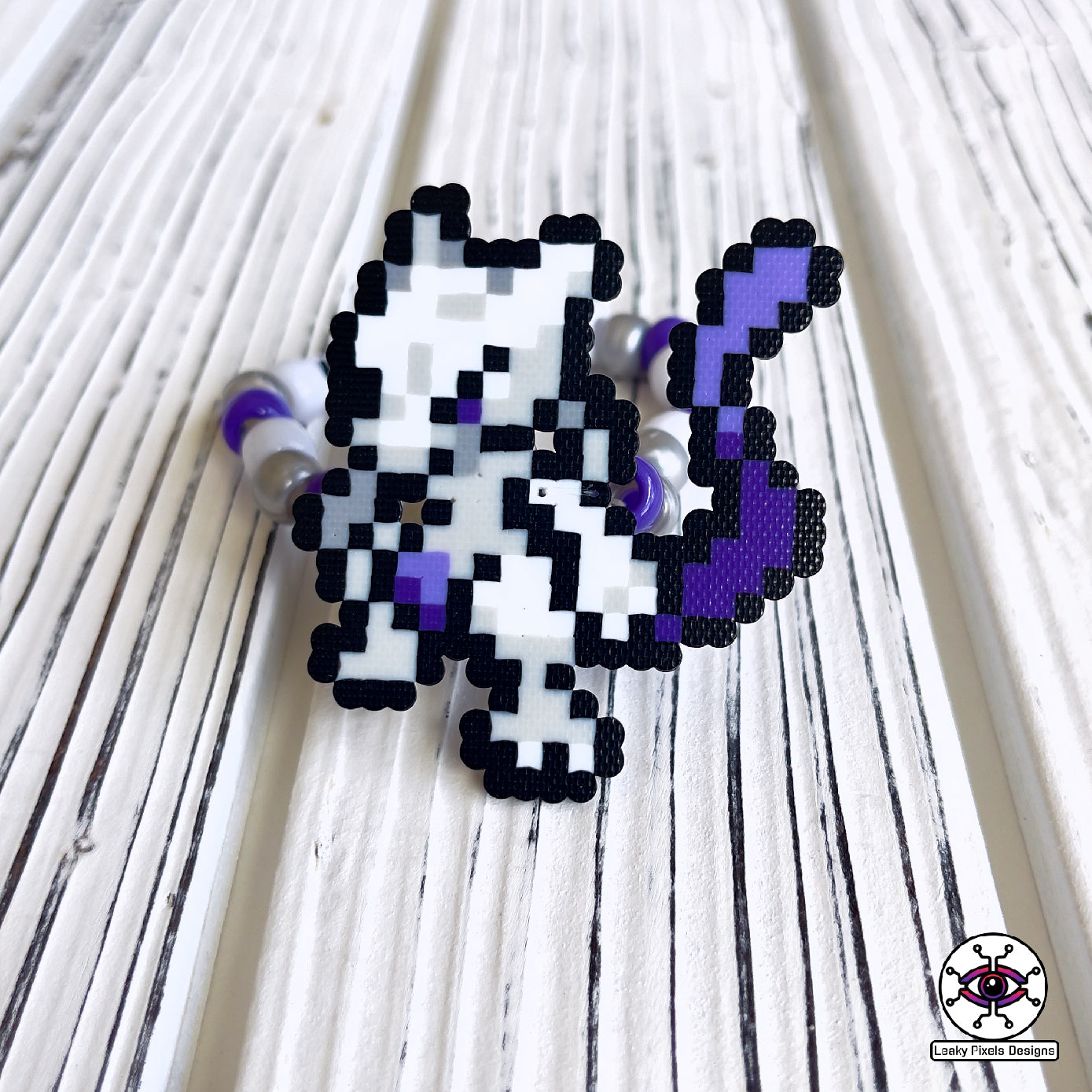 Mew and Mewtwo pokemon perler bracelets by leaky pixels